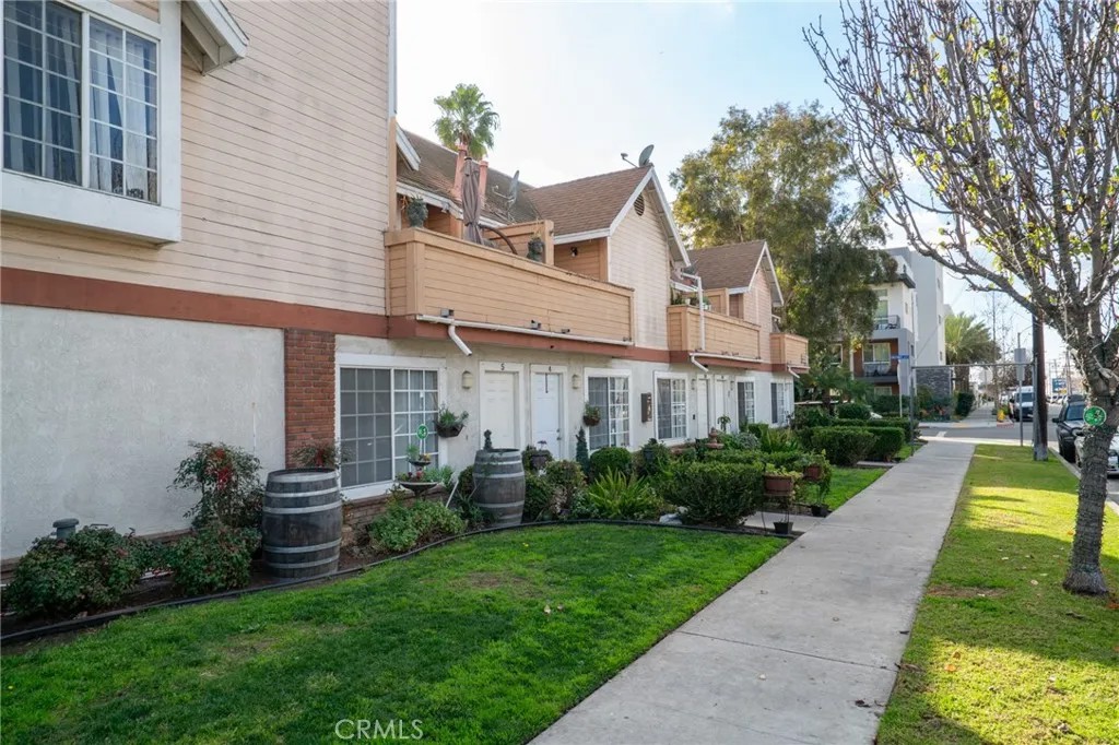 550 Williamson Avenue