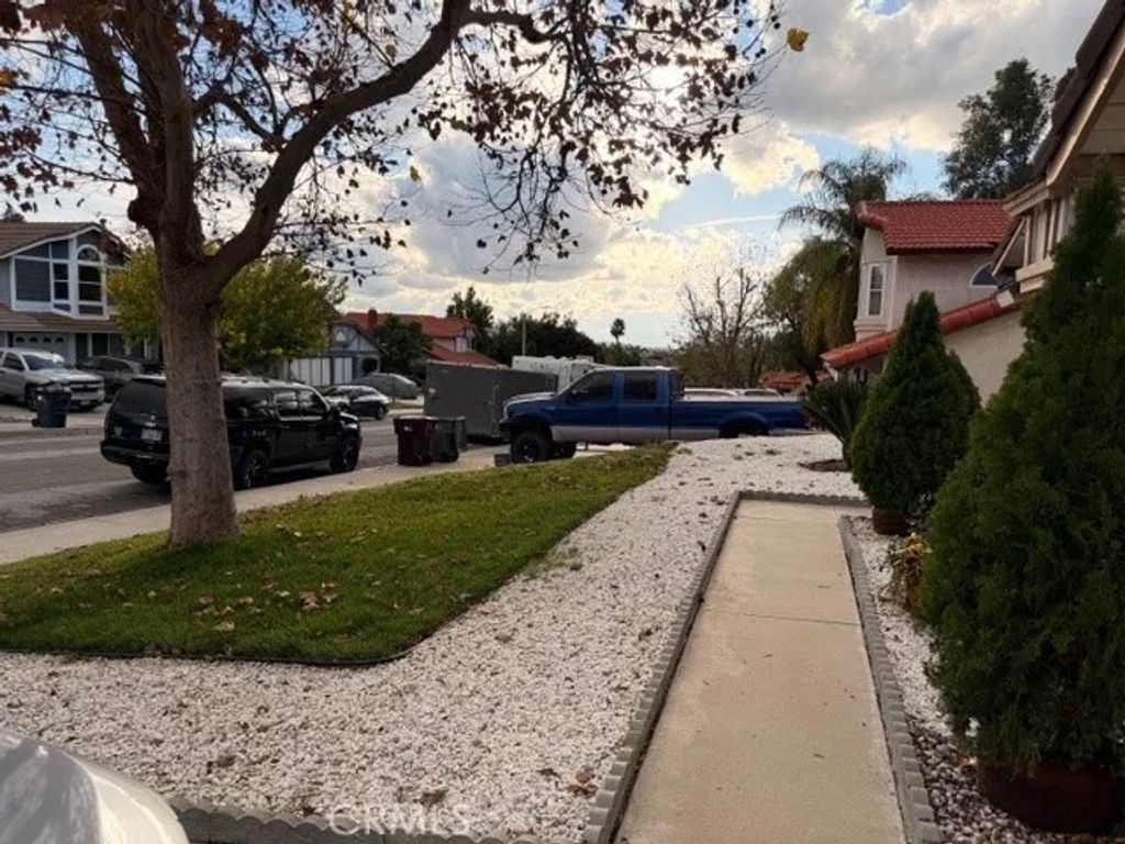 Photo of 24410 Rimview Rd, Moreno Valley, CA 92557 (MLS # IV26005966)