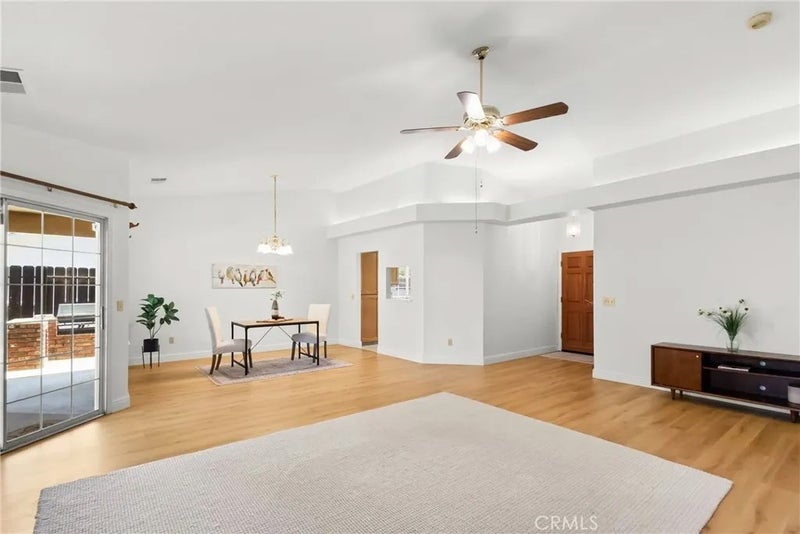 1033 Deerfield Court