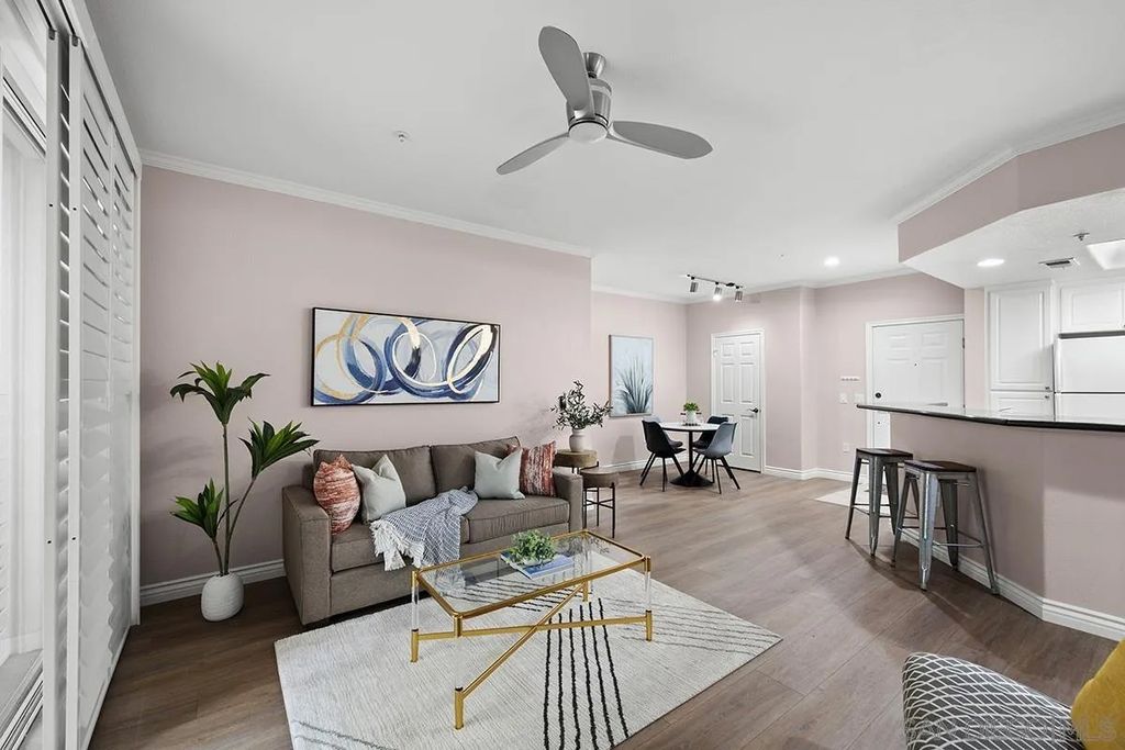 Photo of 4165 Executive Dr #F107, La Jolla, CA 92037 (MLS # 2601073)