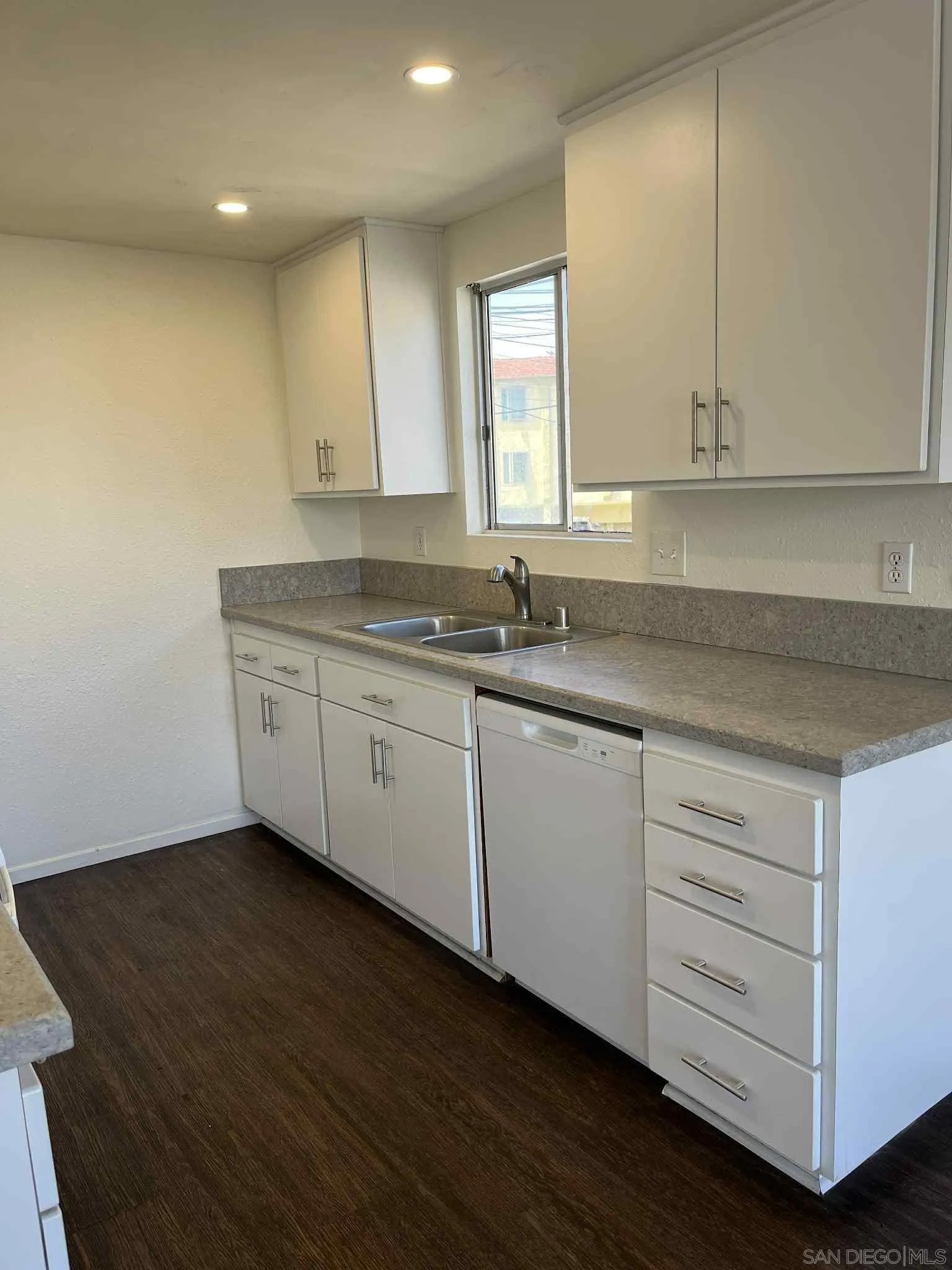 4373 W point loma blvd B