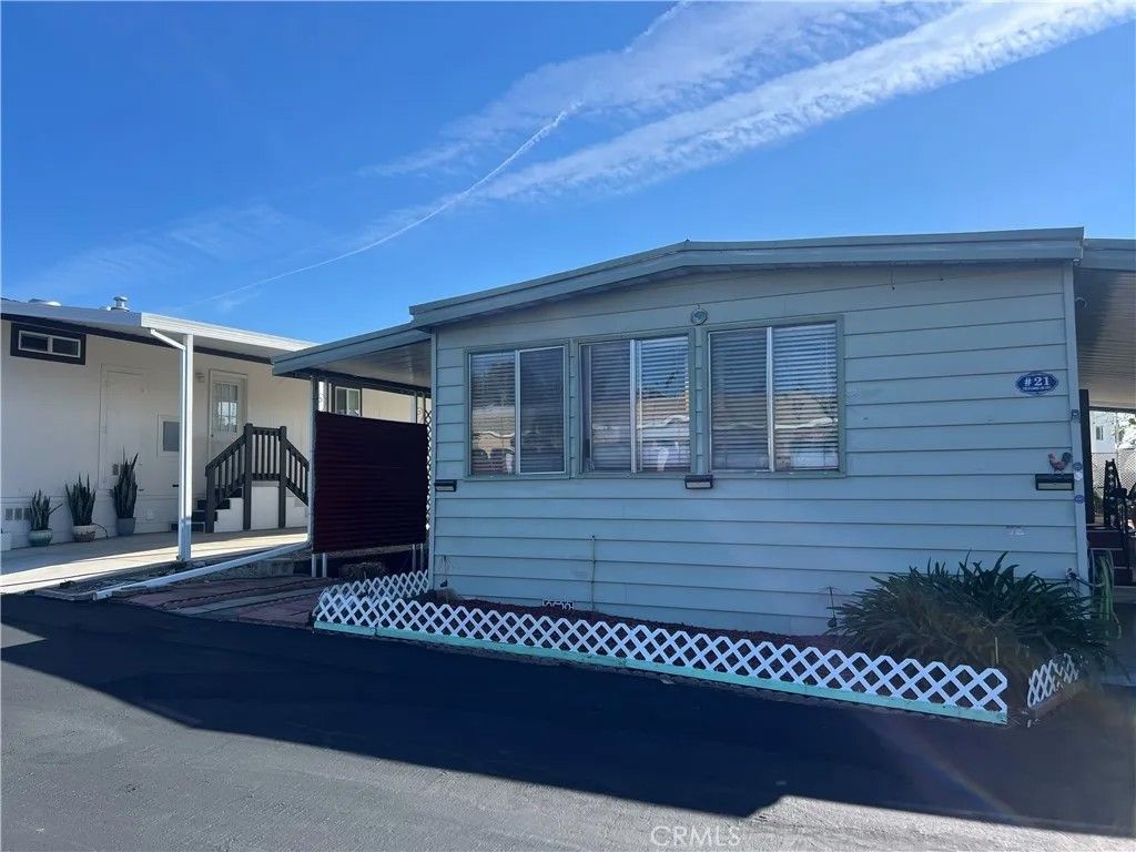 Photo of 718 Sycamore Ave #21, Vista, CA 92083 (MLS # ND26066927)