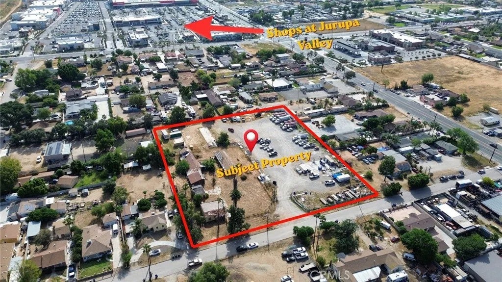 Photo of 4118 Vernon Ave, Jurupa Valley, CA 92509 (MLS # IG26075230)