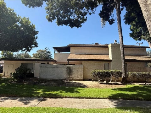 Photo of 845 Crown Court, Santa Maria, CA 93454 (MLS # PI26224785)