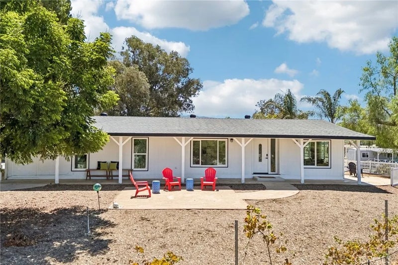 36210 Tonto Ln