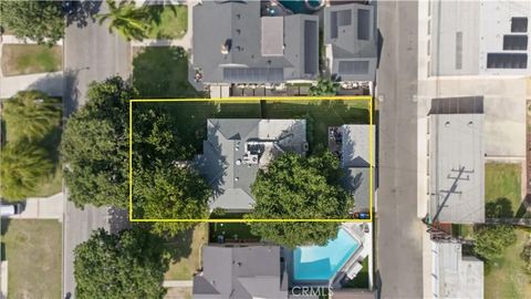 Tiny photo for 4832 Sunfield Avenue, Long Beach, CA 90808 (MLS # CV25239270)