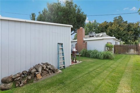 Tiny photo for 4832 Sunfield Avenue, Long Beach, CA 90808 (MLS # CV25239270)