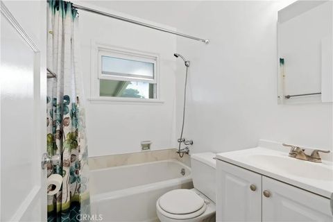Tiny photo for 4832 Sunfield Avenue, Long Beach, CA 90808 (MLS # CV25239270)