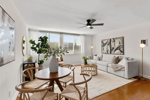 Tiny photo for 1205 Colusa St #5, San Diego, CA 92110 (MLS # 250043431)