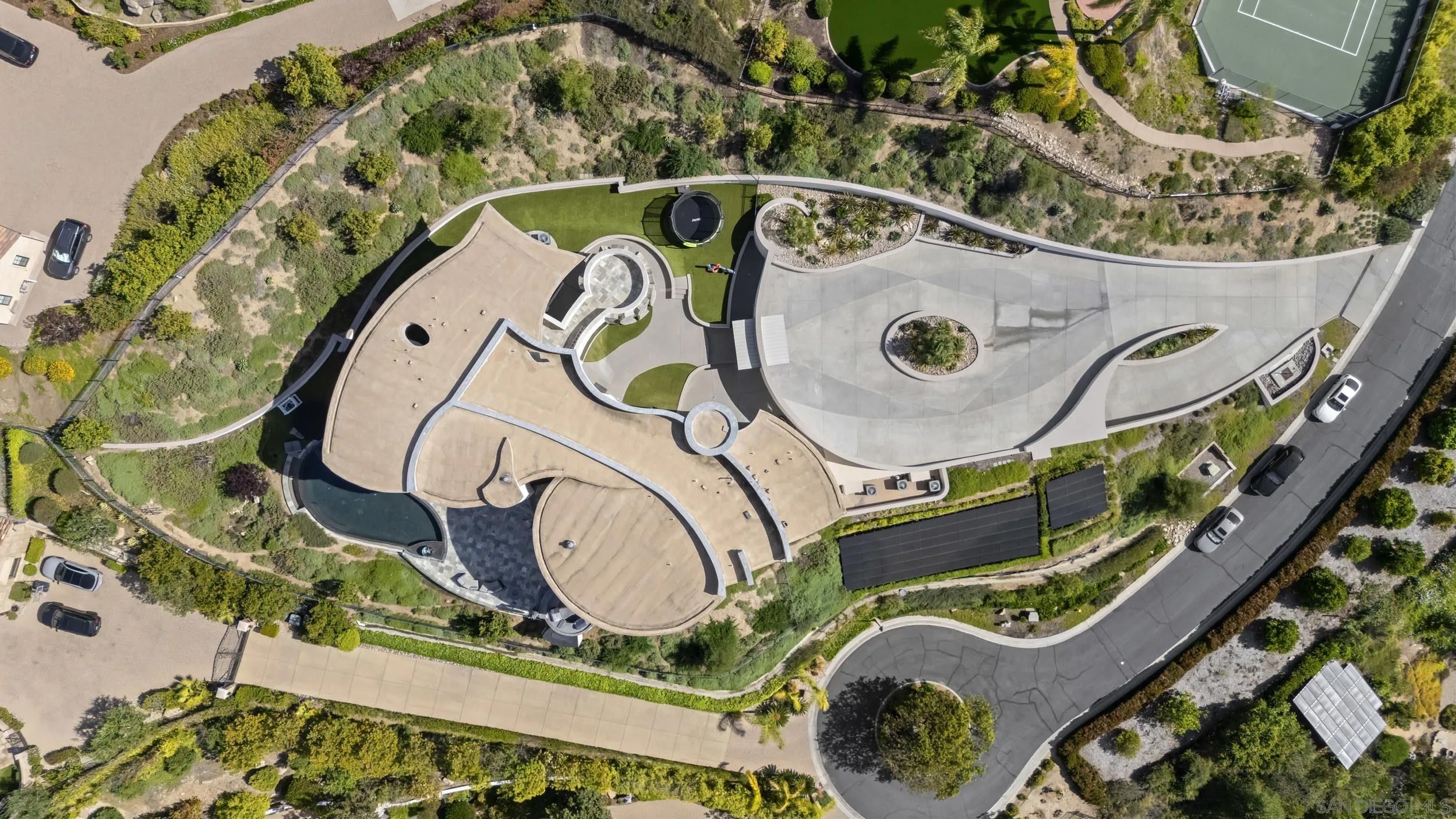 13220 Highlands Ranch Rd