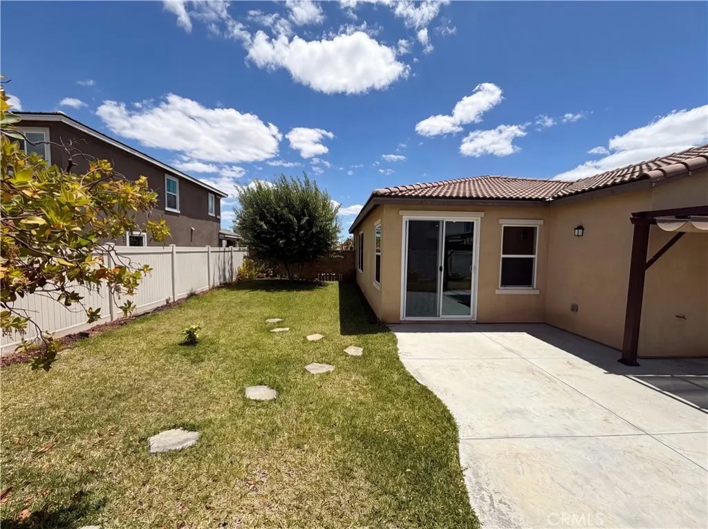 2460 Fernwood Lane