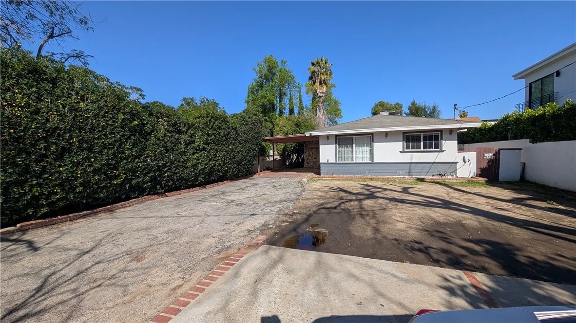 13319 Magnolia