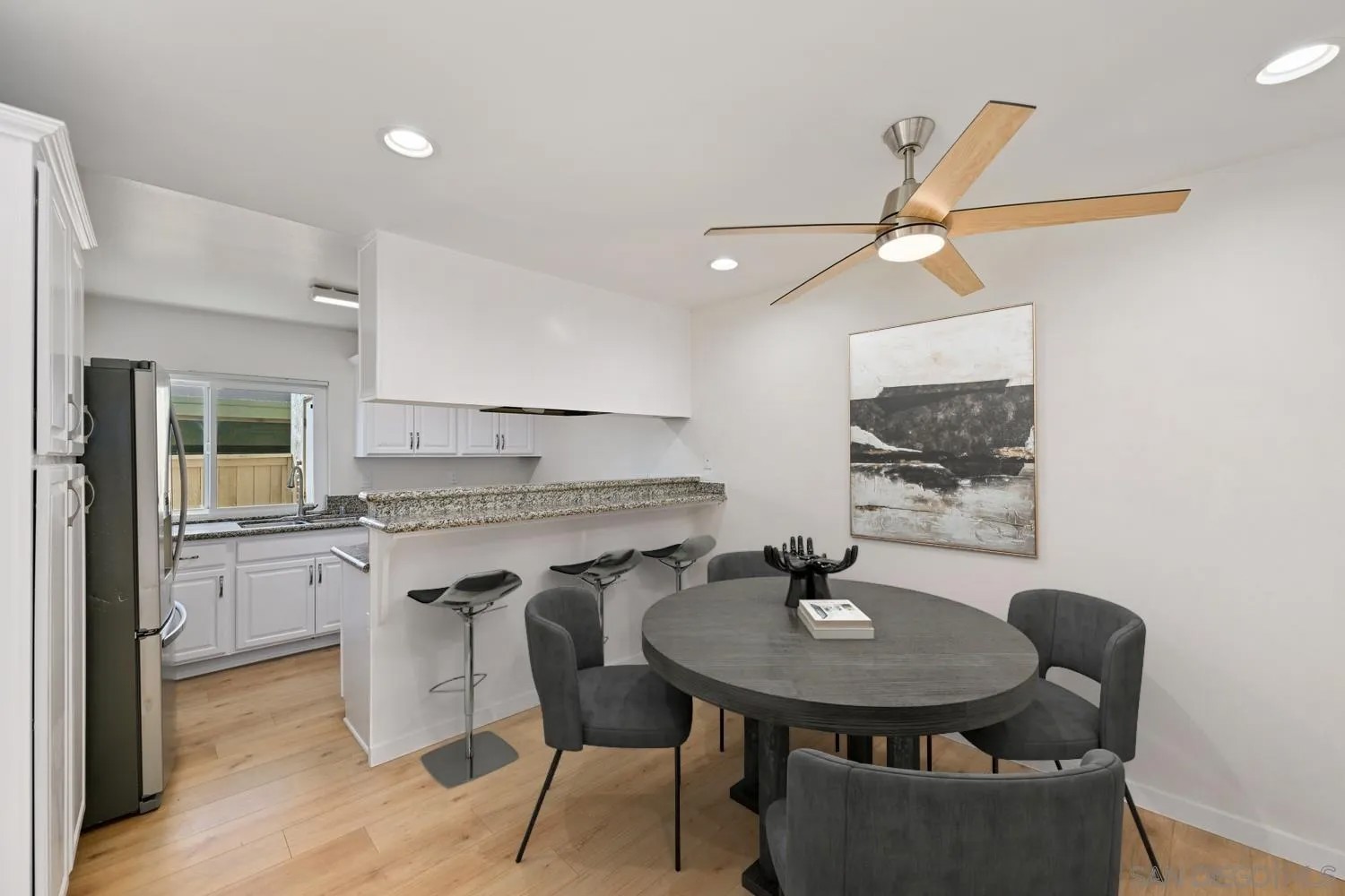 10143 Caminito Volar