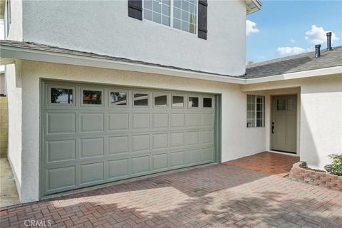 Photo of 6270 Kinlock Ave, Rancho Cucamonga, CA 91737 (MLS # DW26021990)