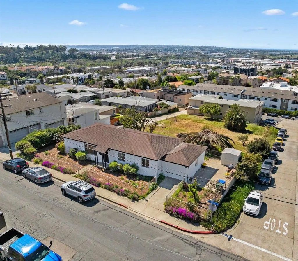 Photo of 1330 Goshen Street, San Diego, CA 92110 (MLS # PTP2602668)