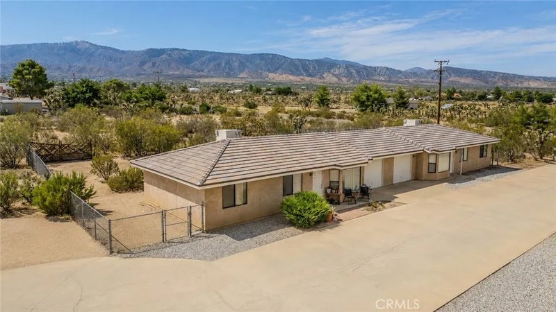 11461 Oasis