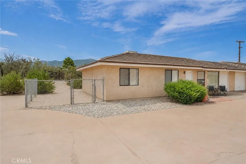 11461 Oasis