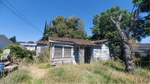 Photo of 7347 De Soto Ave, Los Angeles, CA 91303 (MLS # CV26202042)