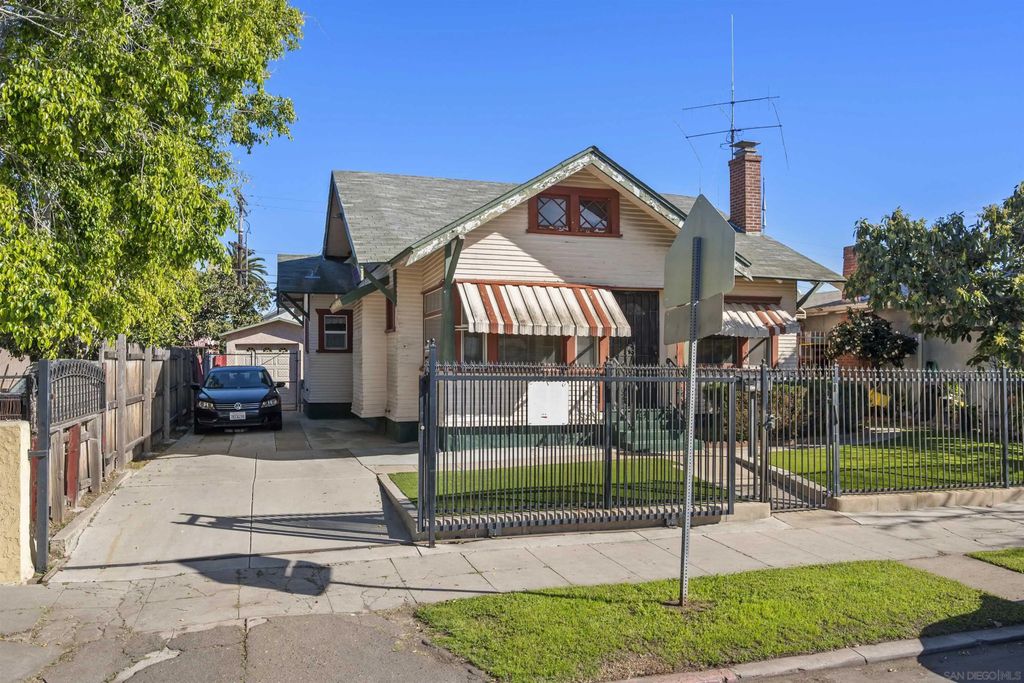 Photo of 3677 Highland Ave, San Diego, CA 92105 (MLS # 260002292)