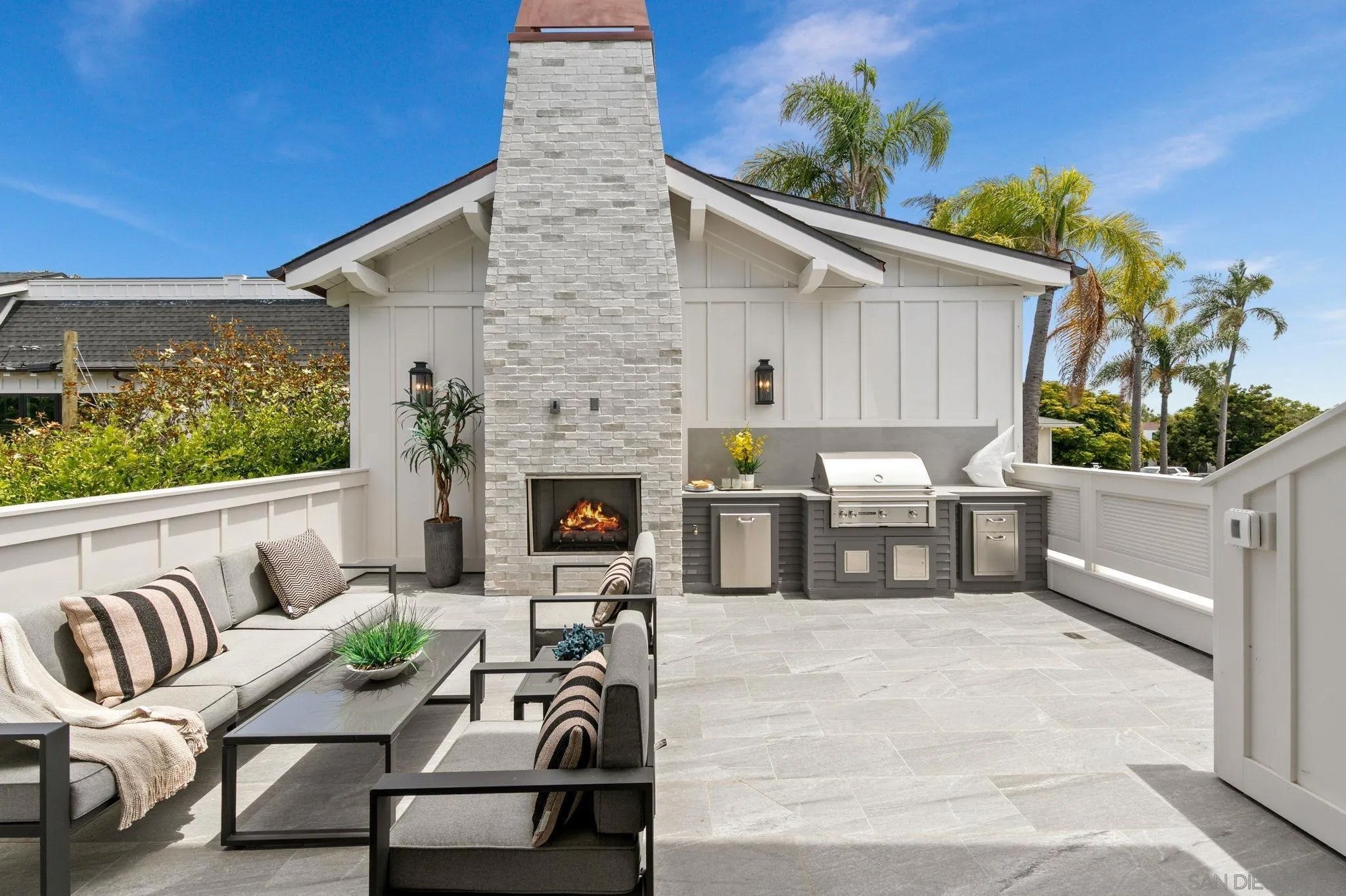 1054 Isabella Avenue