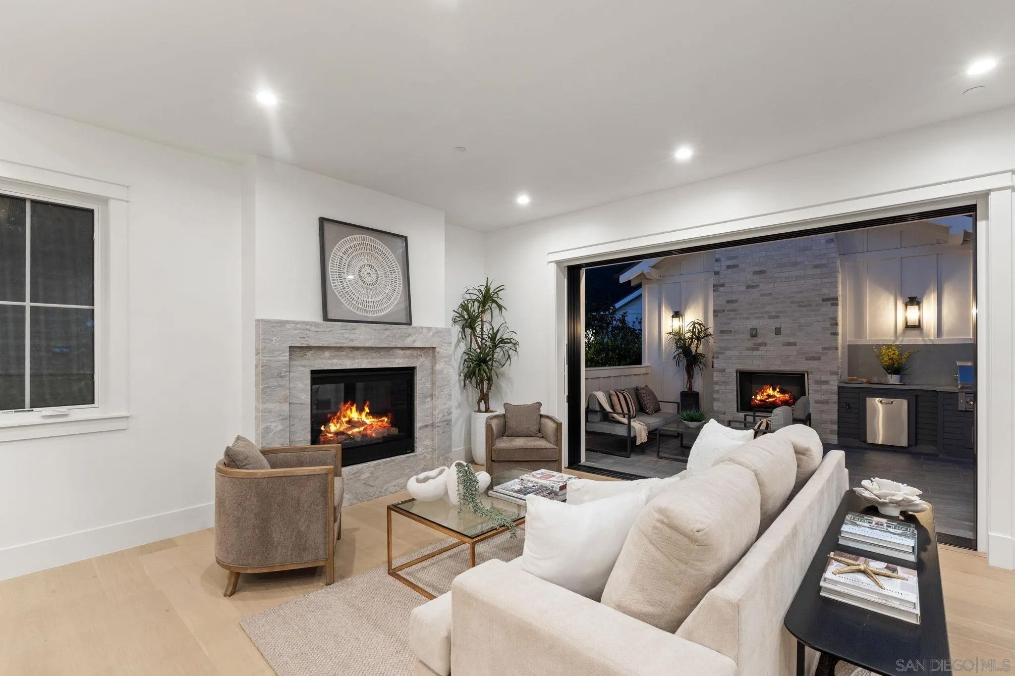 1054 Isabella Avenue
