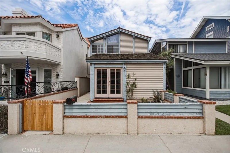 417 8th Street
