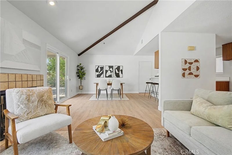 1360 E Gem Circle