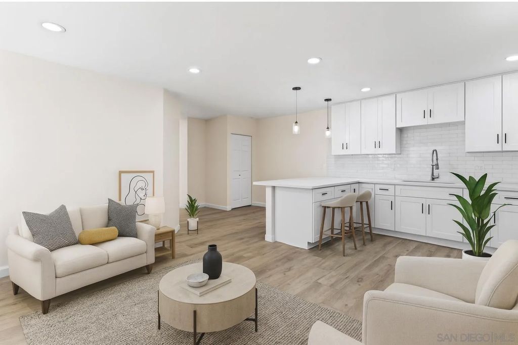 Photo of 430 S 33rd St, San Diego, CA 92113 (MLS # 250045032)