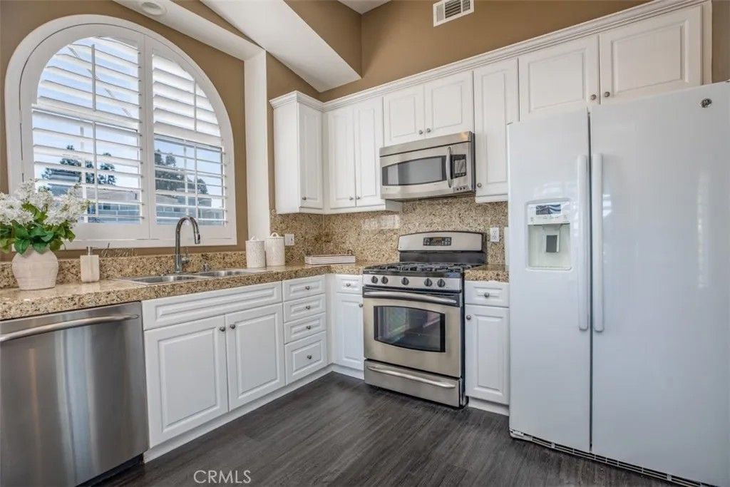 Photo of 23412 Pacific Park Drive, Unit 27A Dr, Aliso Viejo, CA 92656 (MLS # OC26059401)