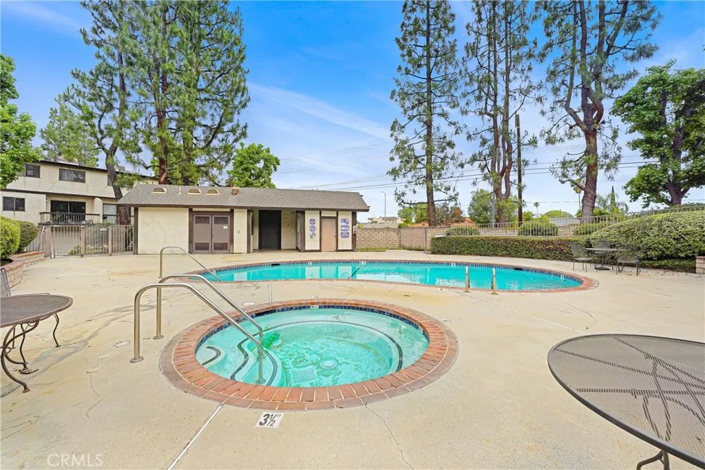 20737 Roscoe Boulevard 203