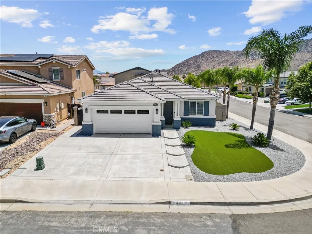 14366 Arborglenn