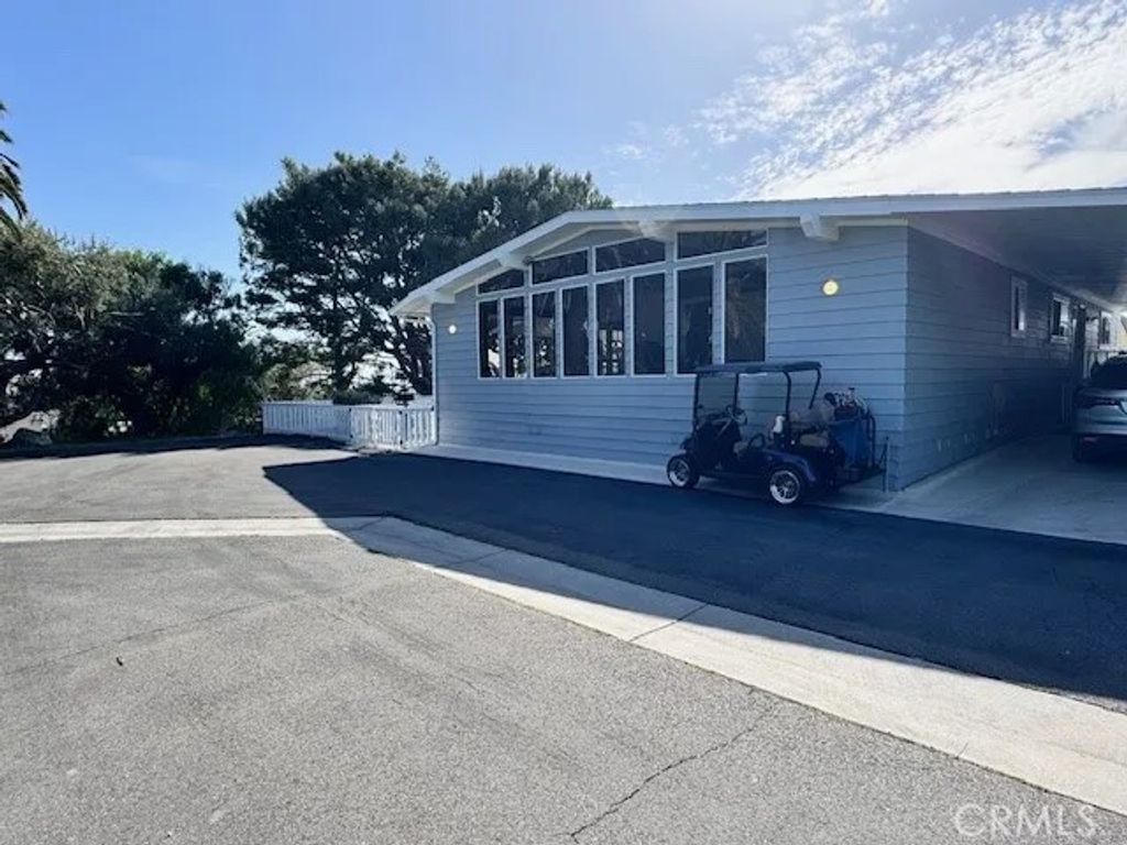 Photo of 2275 W 25th #242, San Pedro, CA 90732 (MLS # SB26023277)