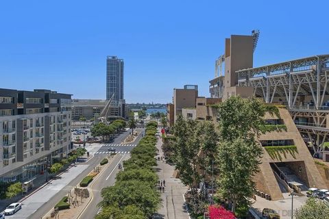 Photo of 206 Park Blvd #704, San Diego, CA 92101 (MLS # 250036674)