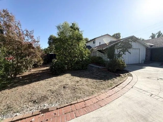 5213 Don Pio Drive