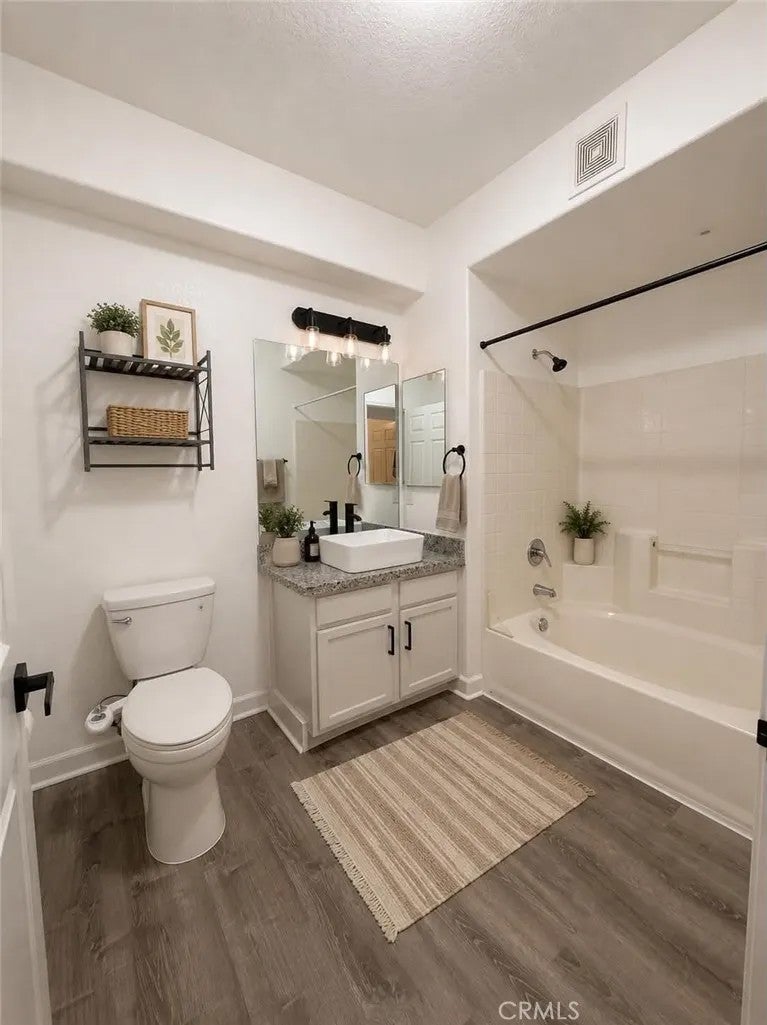 Photo of 41410 Juniper #2522, Murrieta, CA 92562 (MLS # SW26181577)
