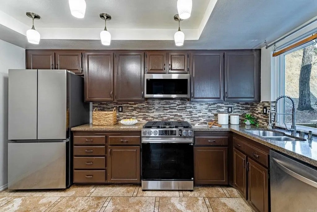 3767 Balboa Ter C