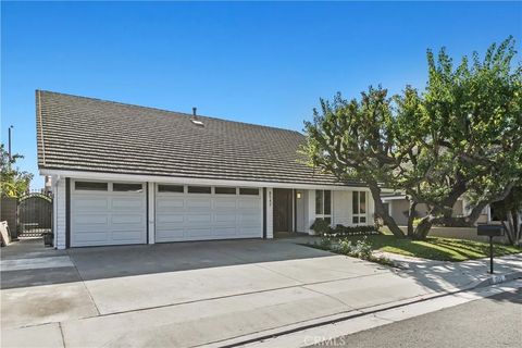 Tiny photo for 8542 Bayonne Dr, Huntington Beach, CA 92646 (MLS # NP25258641)