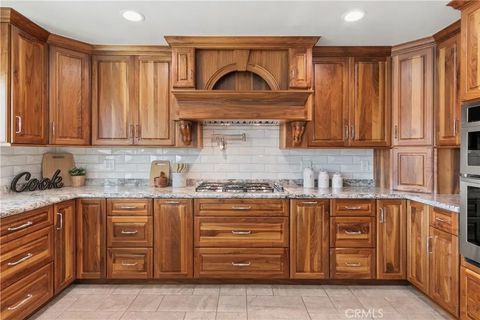 Tiny photo for 8542 Bayonne Dr, Huntington Beach, CA 92646 (MLS # NP25258641)