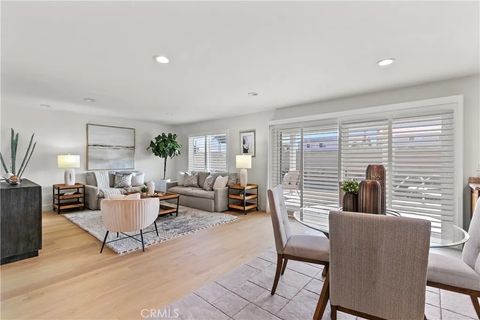 Tiny photo for 8542 Bayonne Dr, Huntington Beach, CA 92646 (MLS # NP25258641)