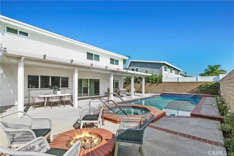 Tiny photo for 8542 Bayonne Dr, Huntington Beach, CA 92646 (MLS # NP25258641)