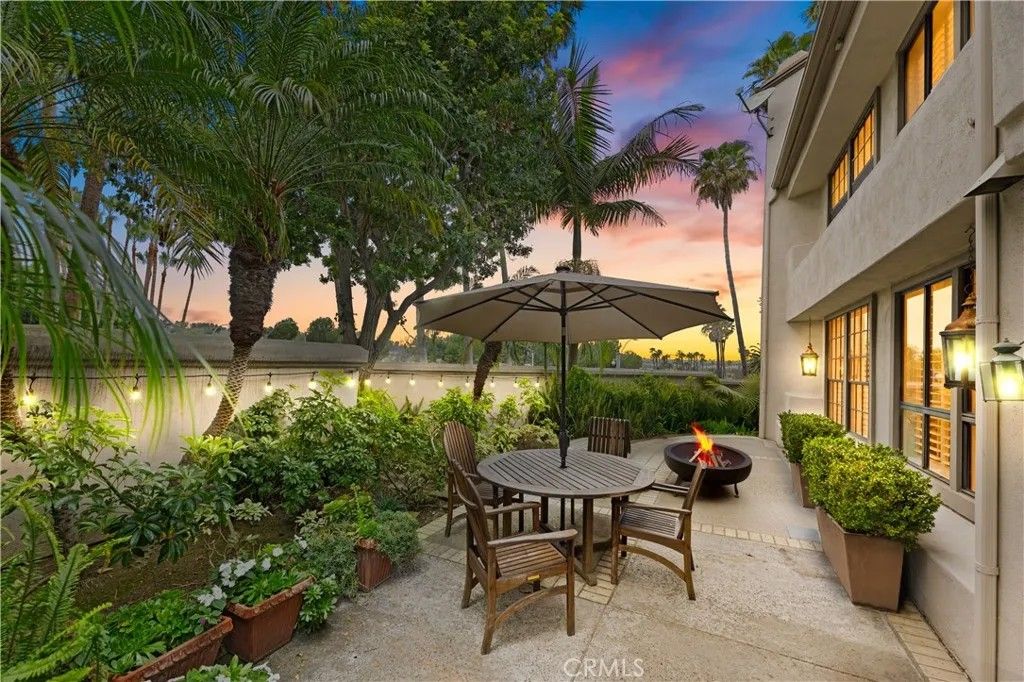 Photo of 1 Sea Cove Lane, Newport Beach, CA 92660 (MLS # OC26061035)