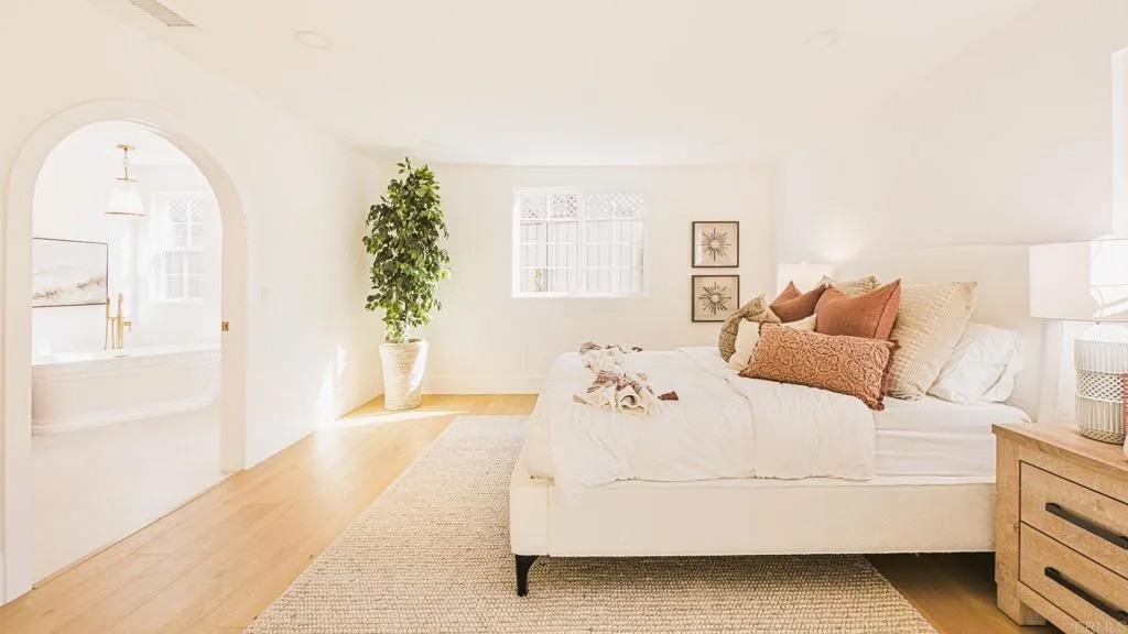 3951 Atascadero Drive