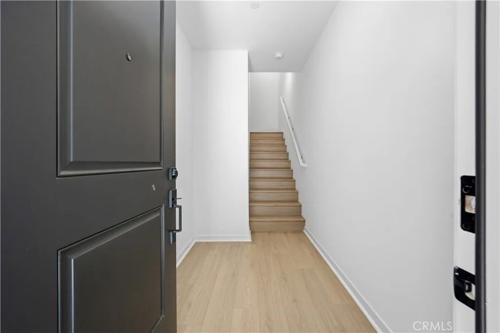 Photo of 9425 N Sepulveda Blvd #3, North Hills, CA 91343 (MLS # SR26067311)