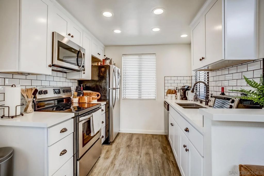 Photo of 4659 Texas St #7, San Diego, CA 92116 (MLS # 260004973)