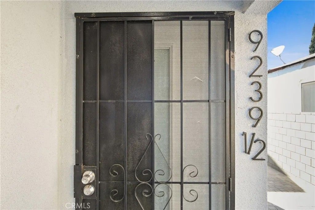 Photo of 9239 Firth #1/2, Los Angeles, CA 90002 (MLS # SR25240119)