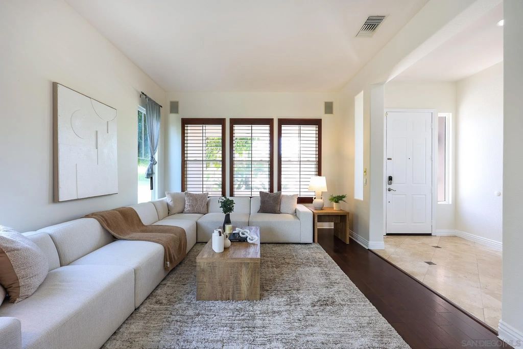 Photo of 1517 Carmel Ave, Chula Vista, CA 91913 (MLS # 260008389)