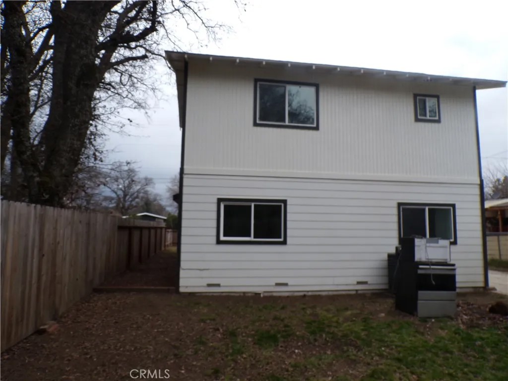 3740 Mullen
