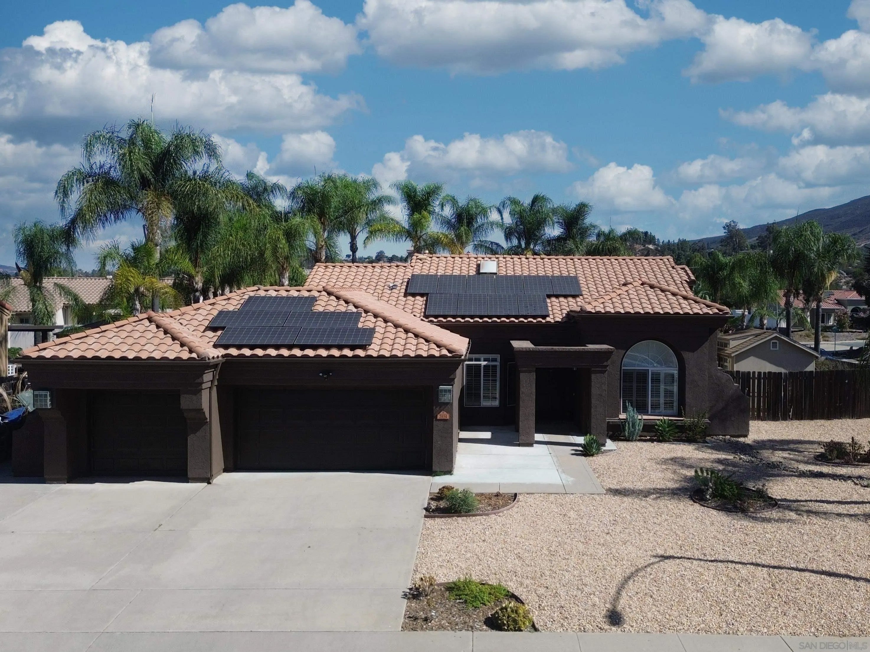 2934 Manzanita View Dr.