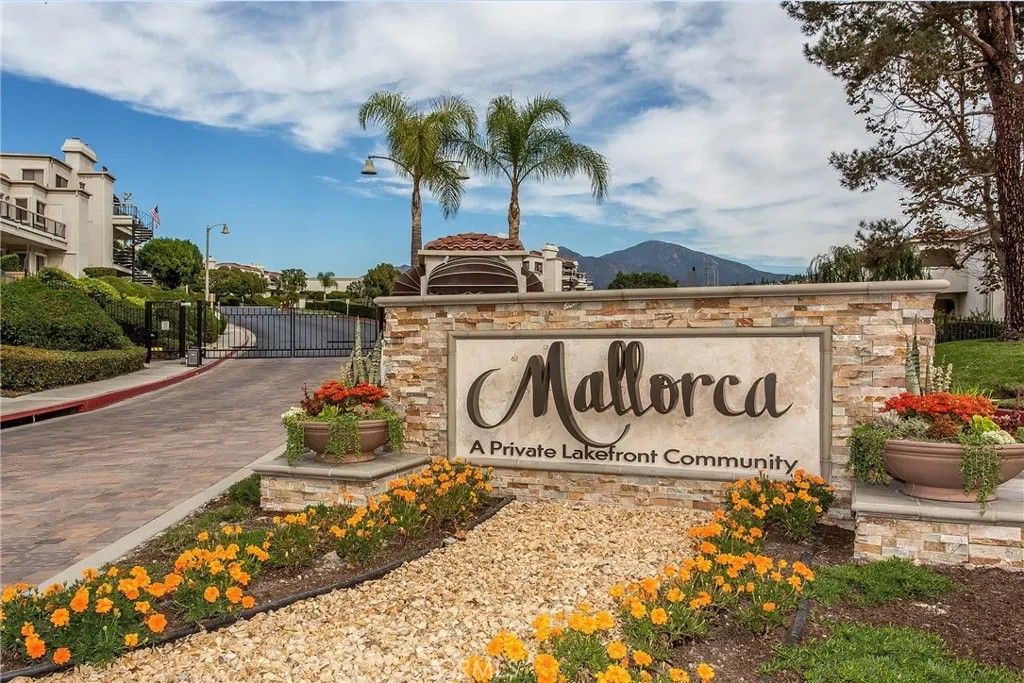 Photo of 27792 Soller, Mission Viejo, CA 92692 (MLS # OC26012903)