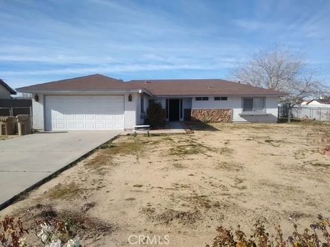 Photo of 7864 Newhall Avenue, Hesperia, CA 92345 (MLS # PW26013205)